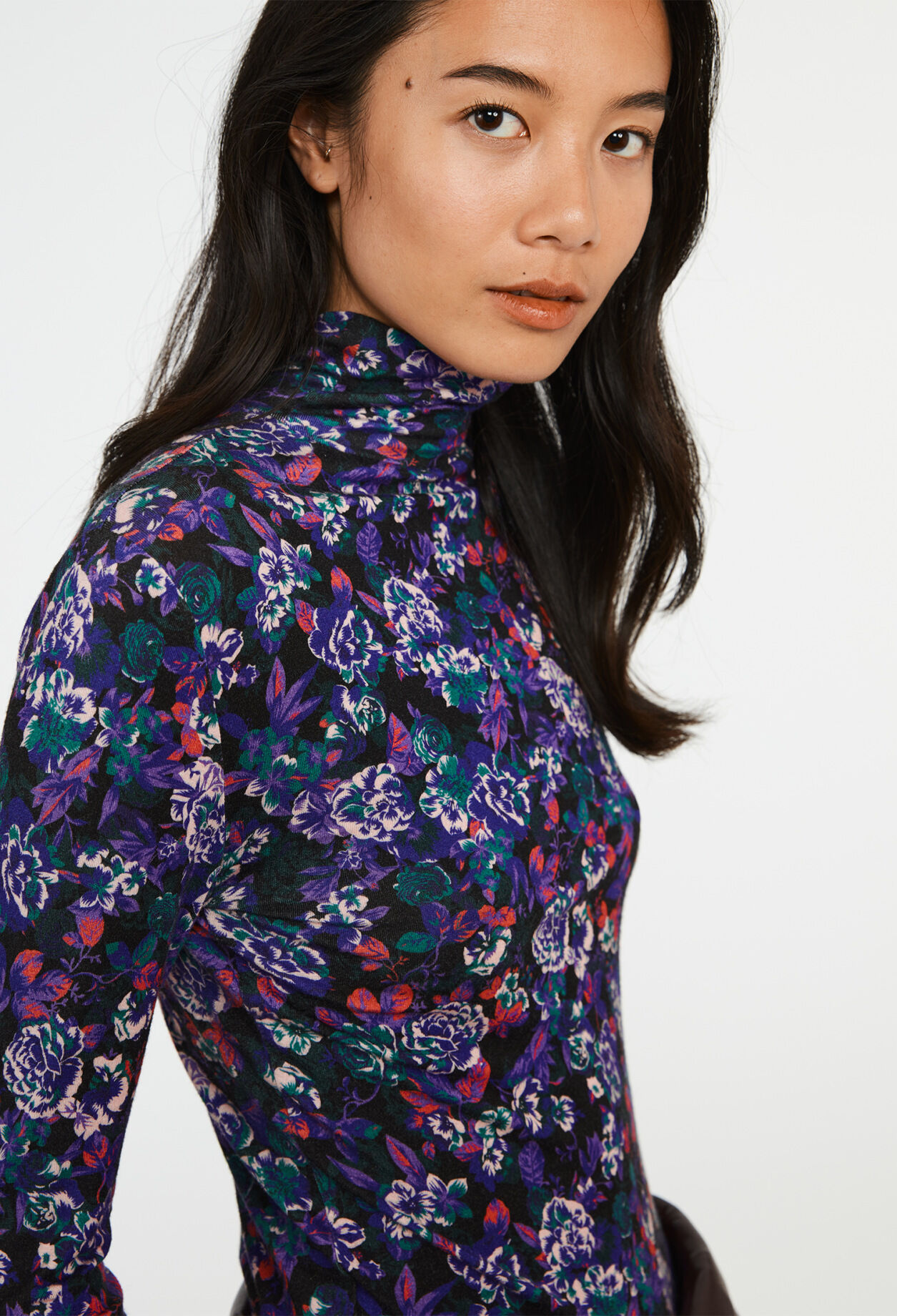 Pull col roulé imprimés floral