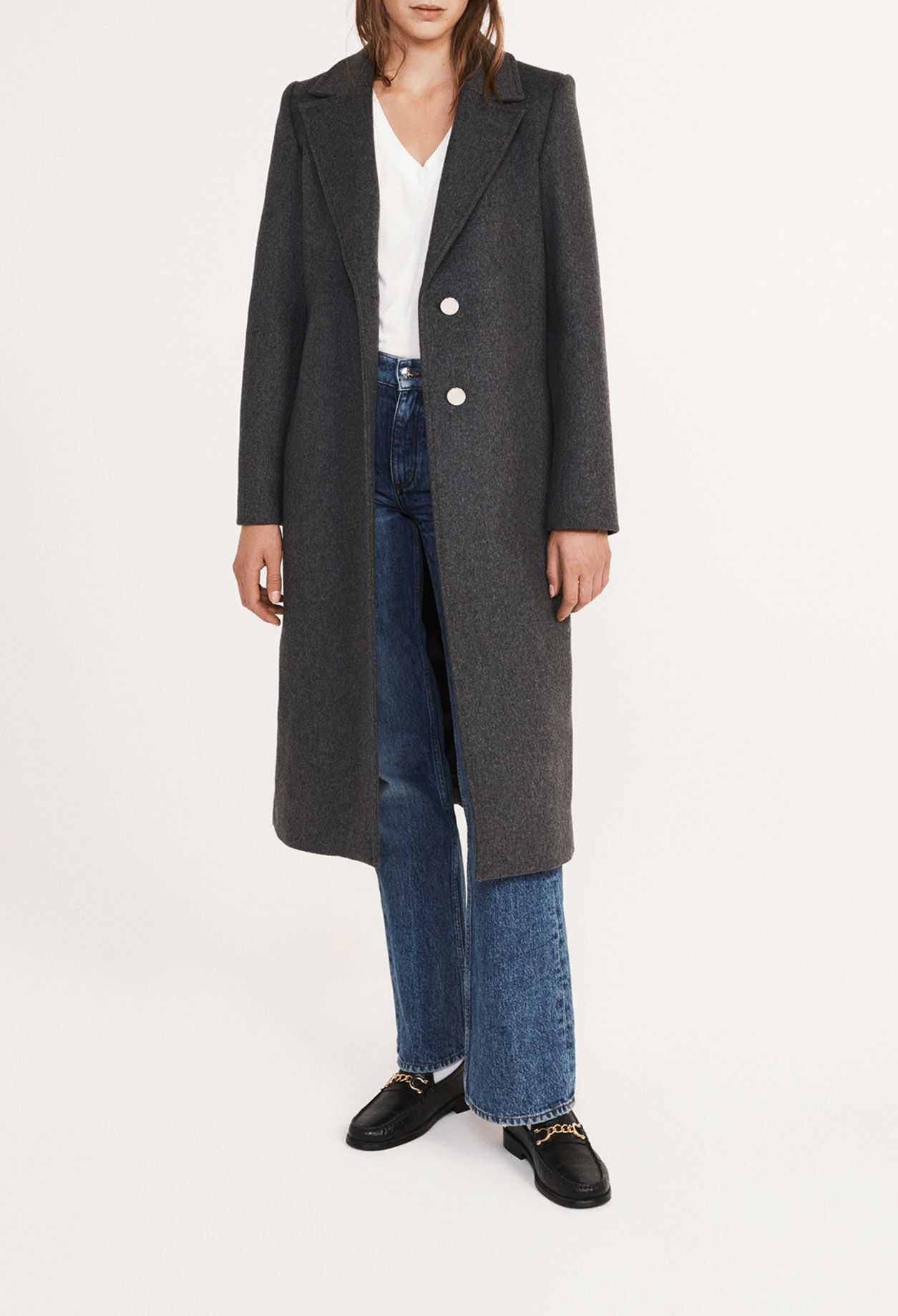 Mid-length coat Mid-length coat