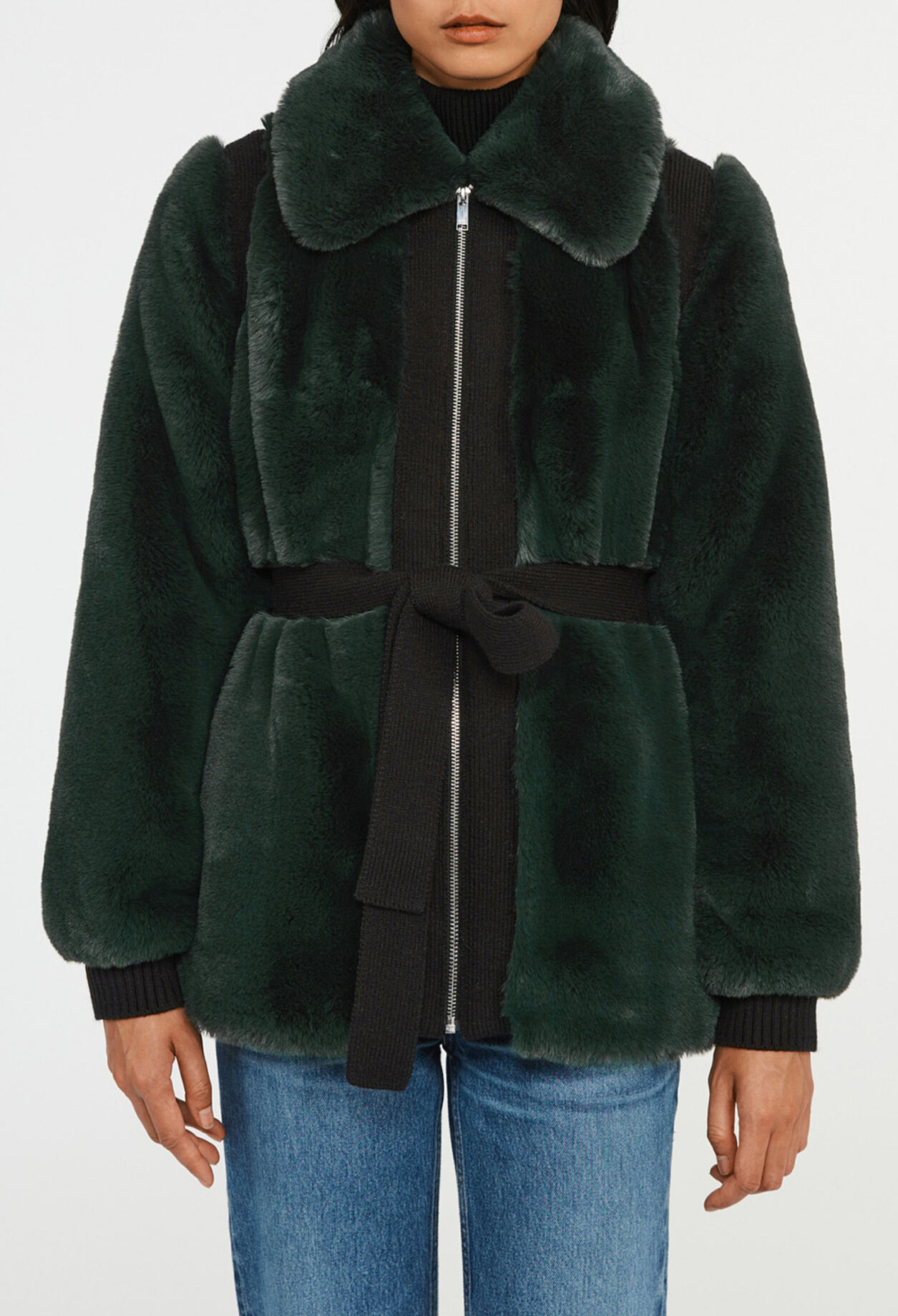 Manteau court fausse fourrure Manteau court fausse fourrure