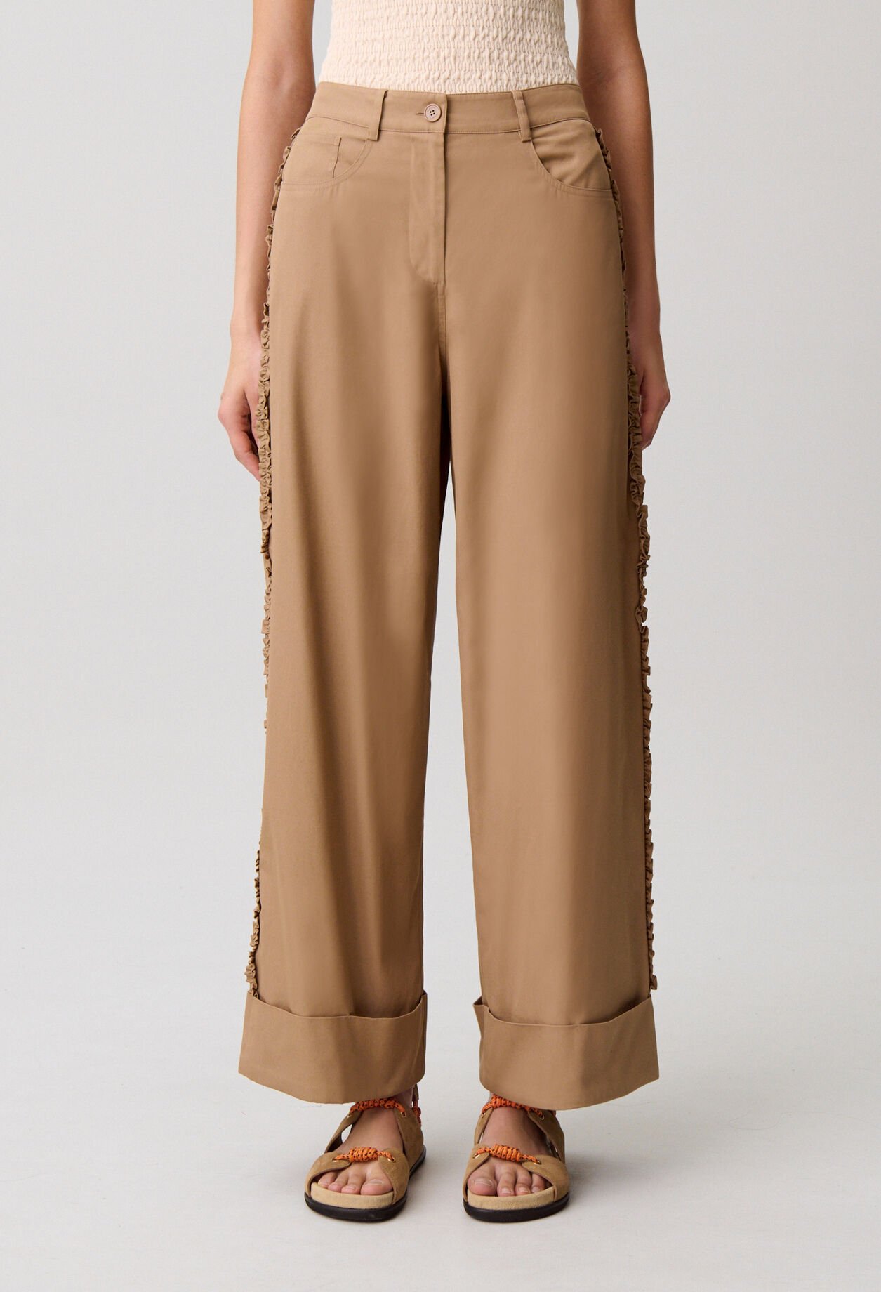Wide-leg trousers