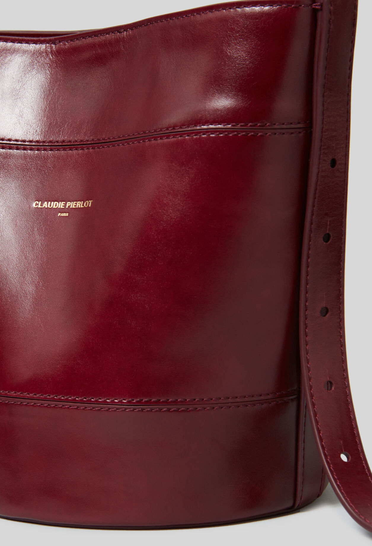 Solveig leather bucket bag