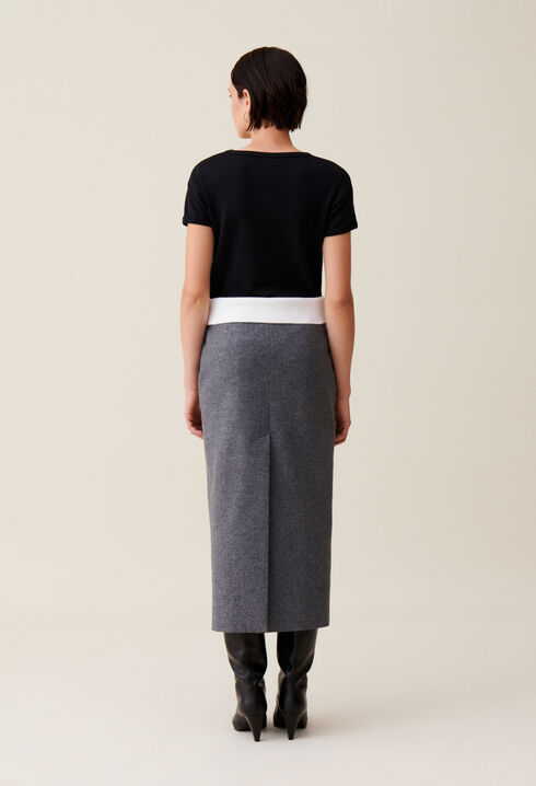 Grey pencil skirt