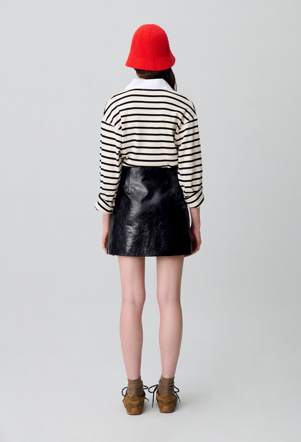 Cracked patent leather skirt