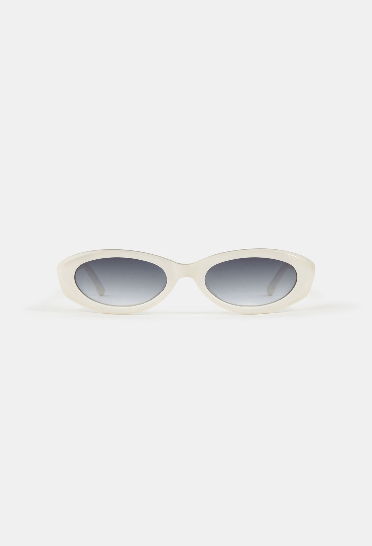 Oval sunglasses