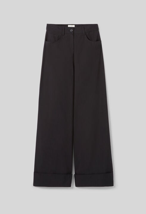 Wide-leg trousers