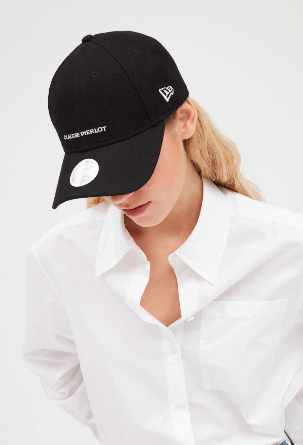 Black Claudie Pierlot logo cap
