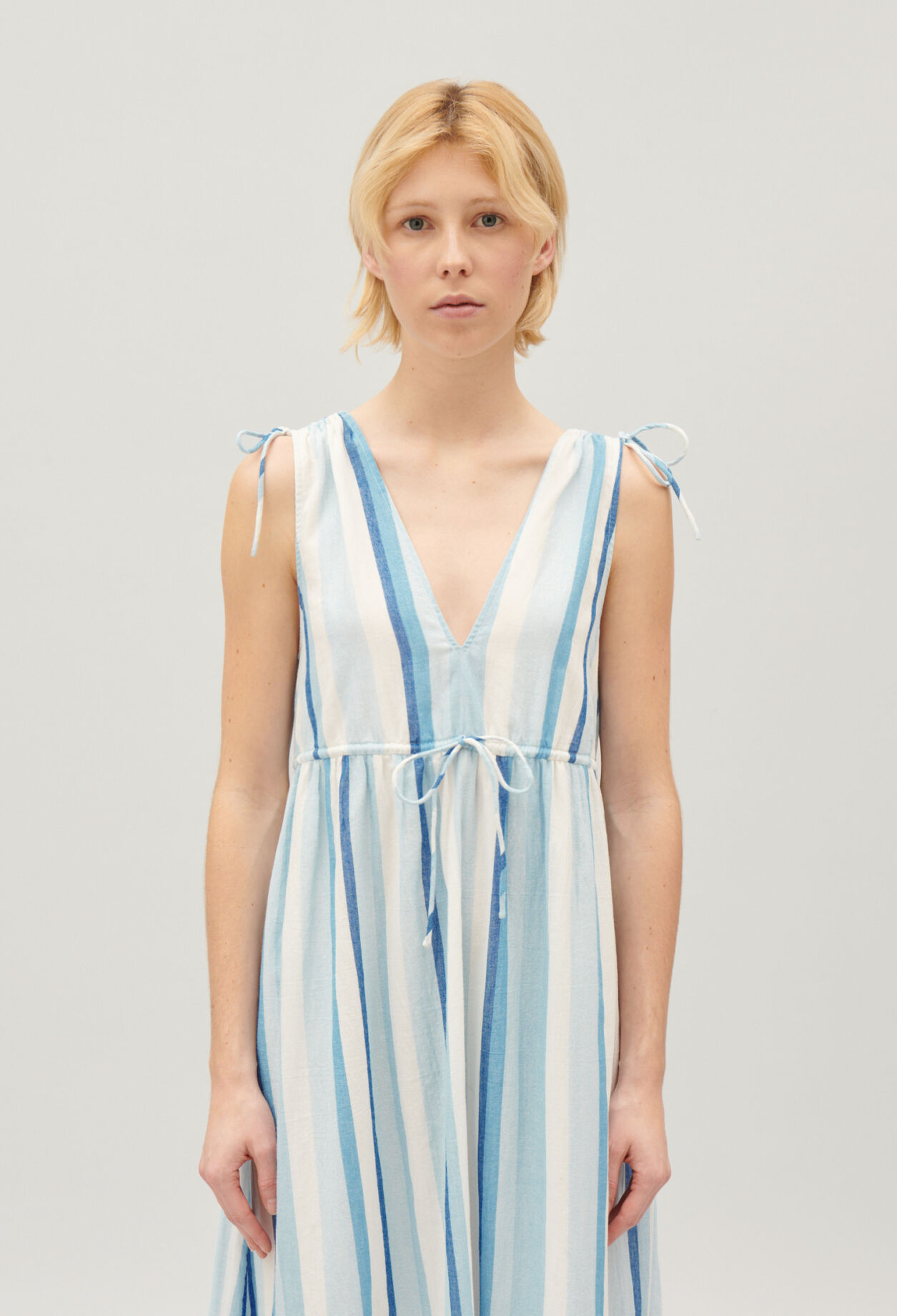 Long blue striped dress