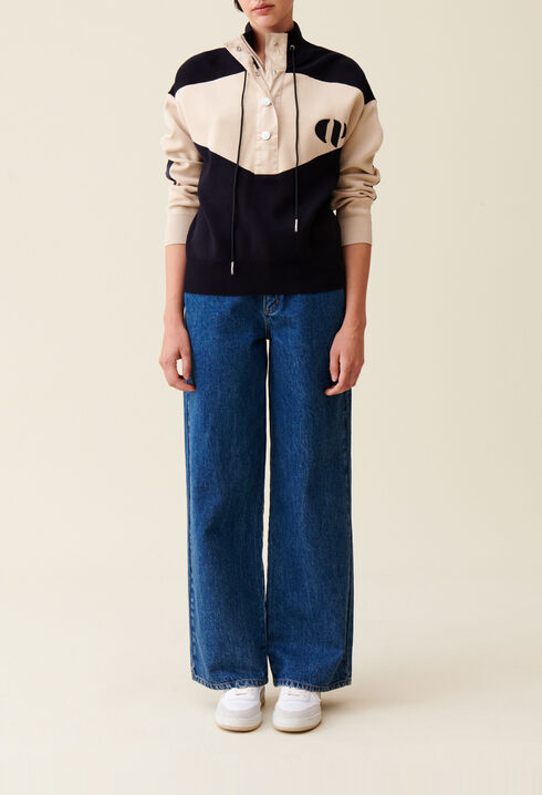 Minimum half-zip sweatshirt