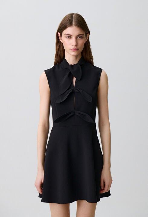 Short tie-neck dress