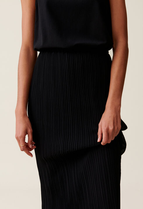 7/8 Dress with Round Neck