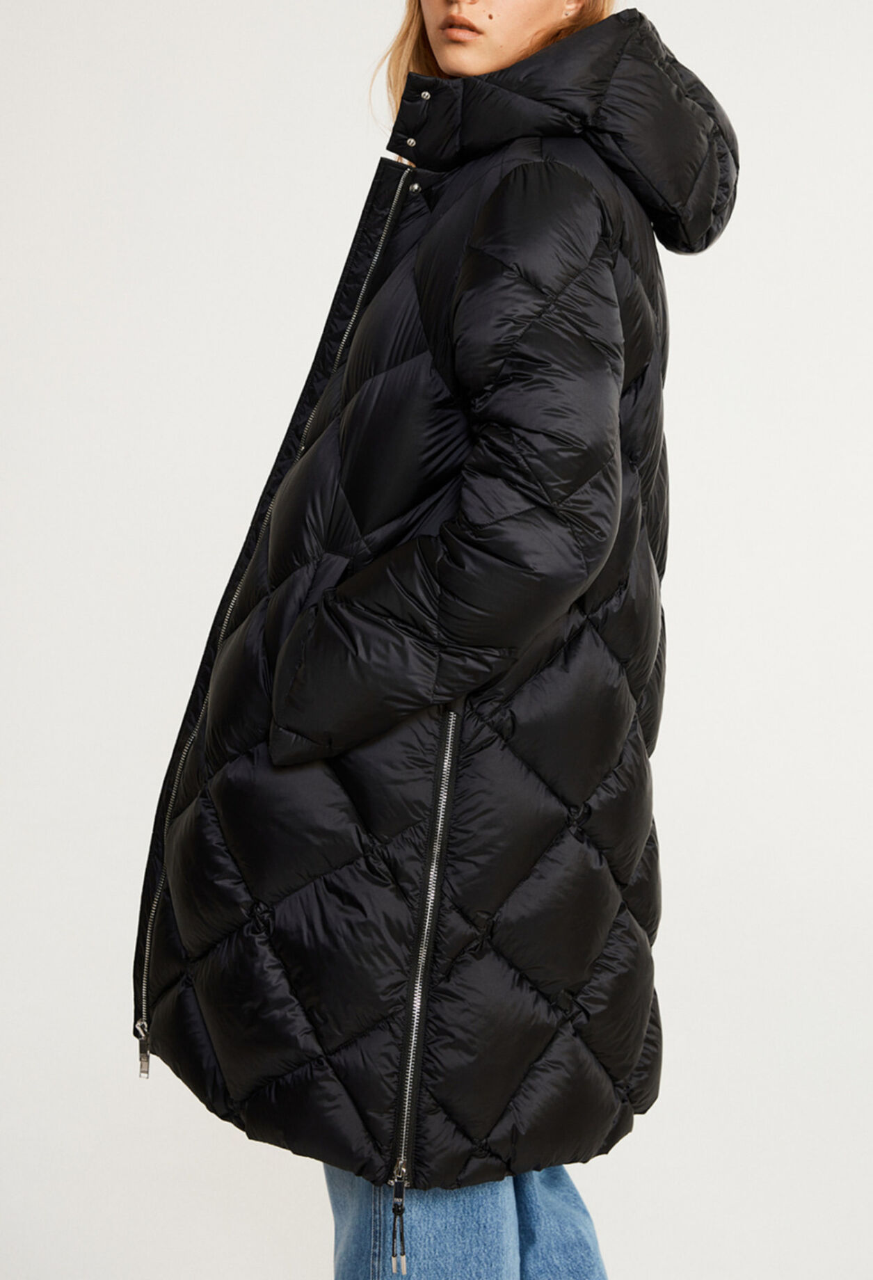 Long jacket made from recycled polyester Long jacket made from recycled polyester