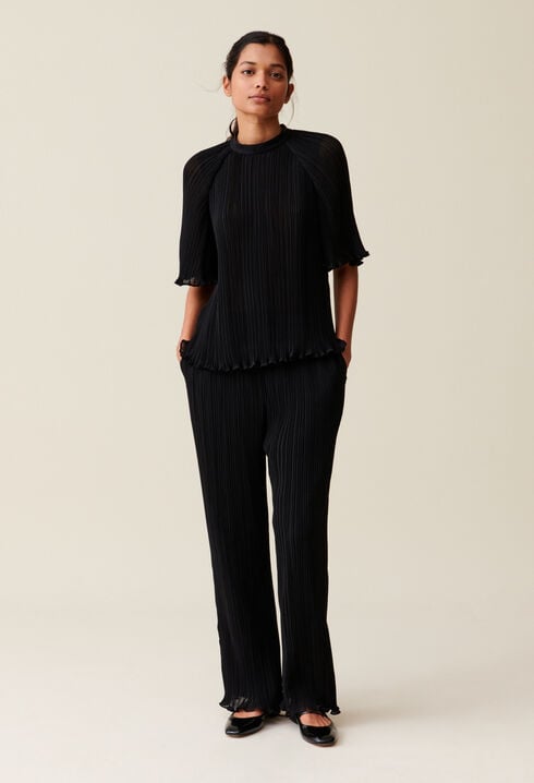 Pleated Flowy Ruffle Trousers
