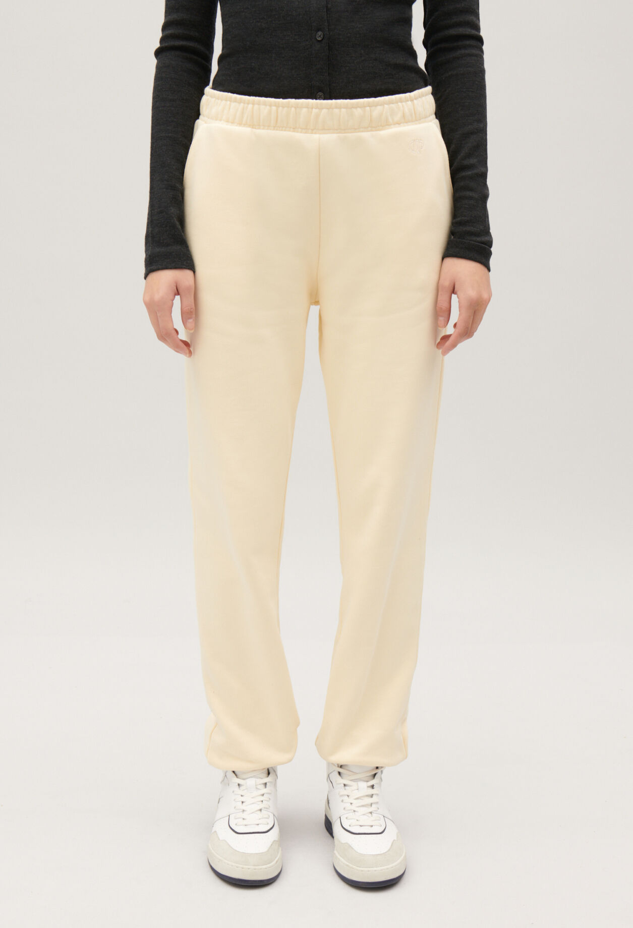 Vanilla jogging bottoms