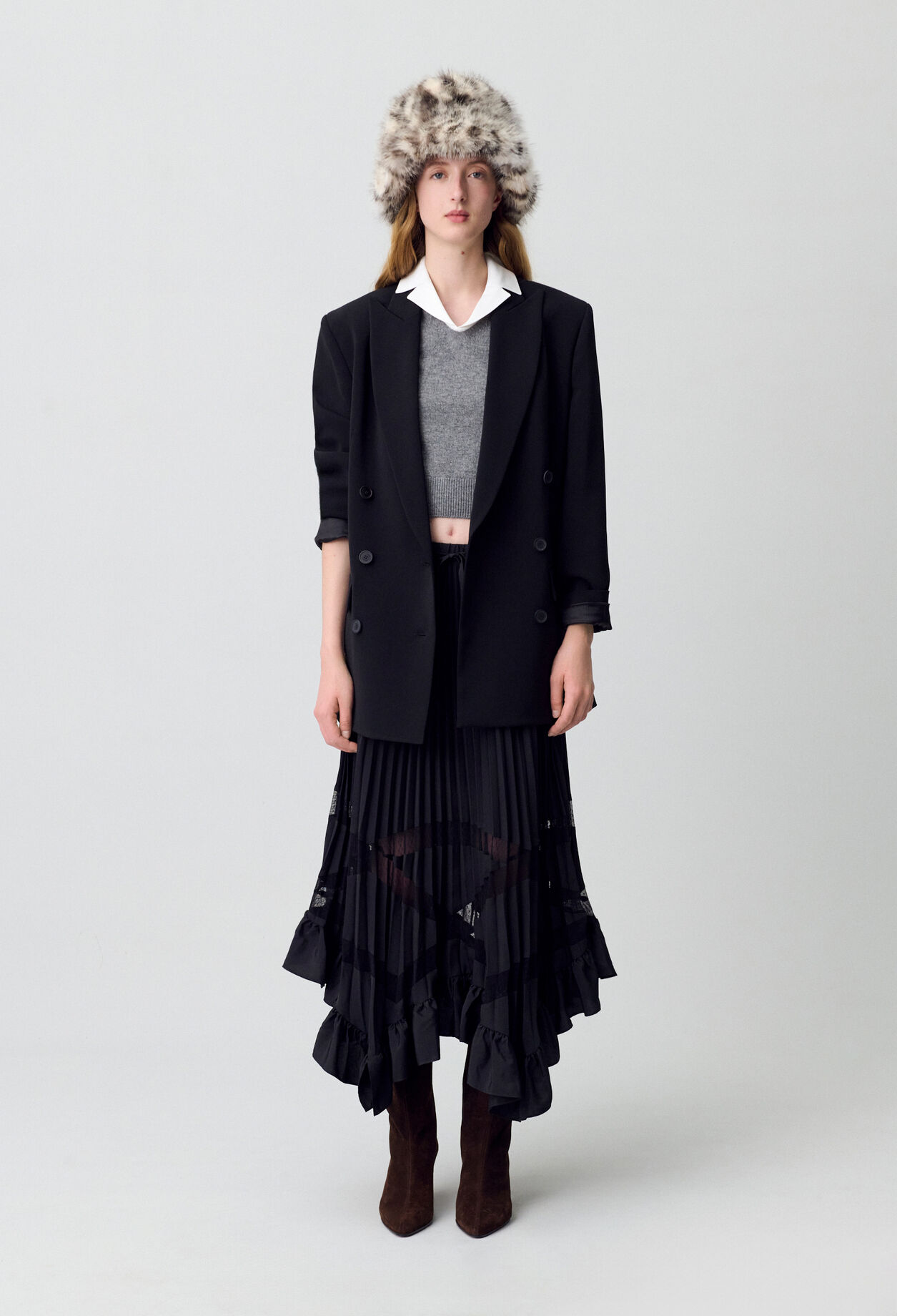 Asymmetrical pleated skirt Asymmetrical pleated skirt