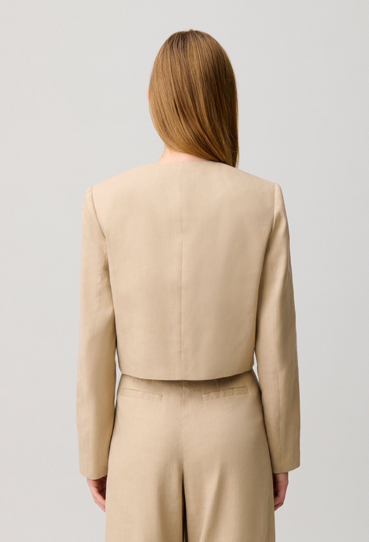 Short tailored jacket