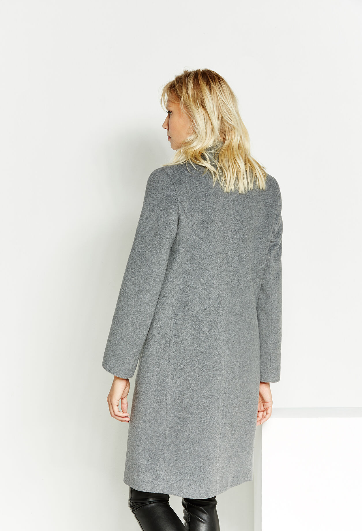 Mid-length coat