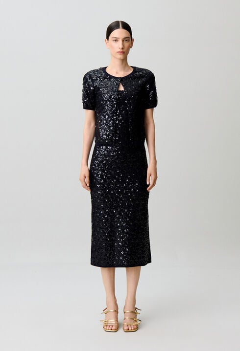 Long sequinned knitted dress