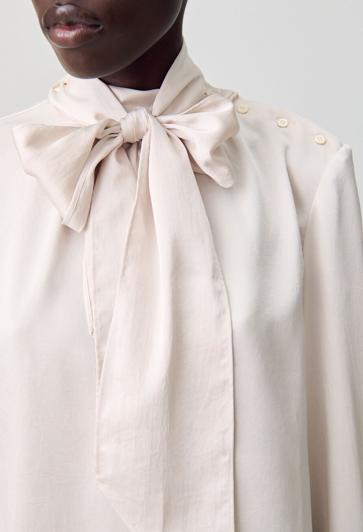 Flowing pussy-bow blouse