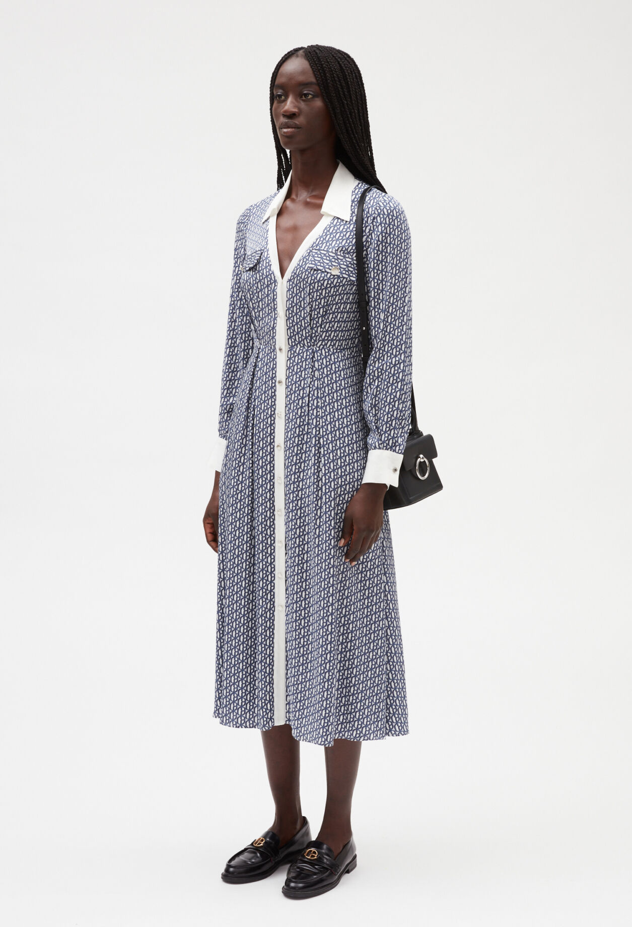 Monogrammed blue mid-length dress