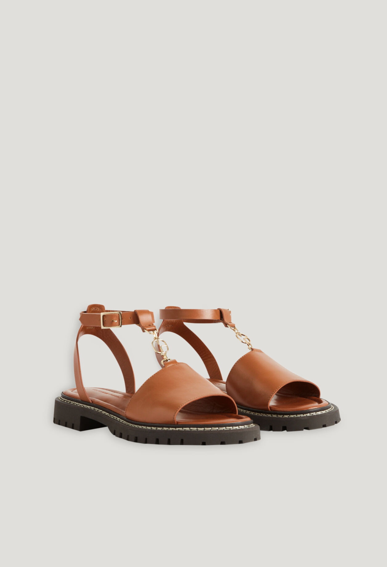 Leather sandals