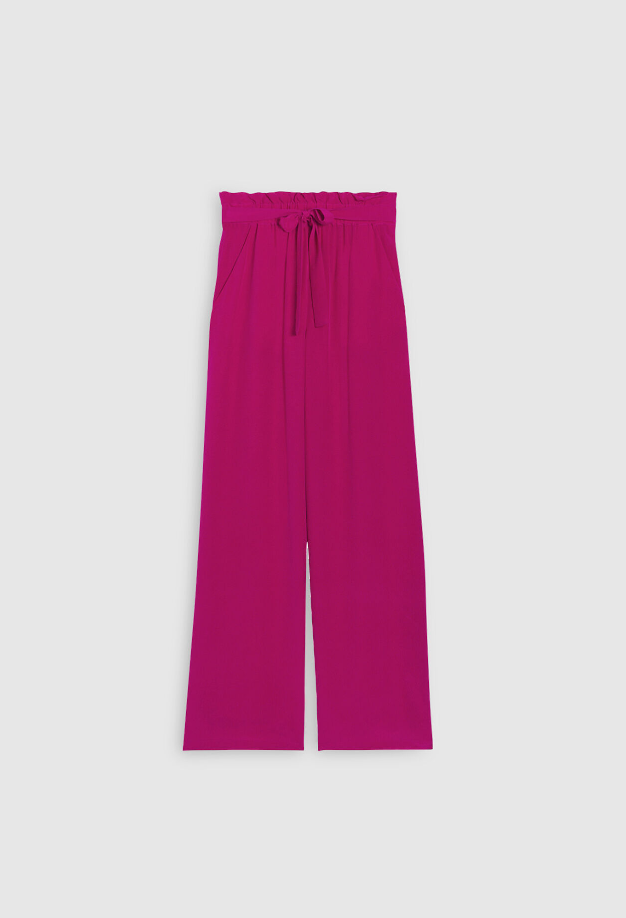 Flowing trousers