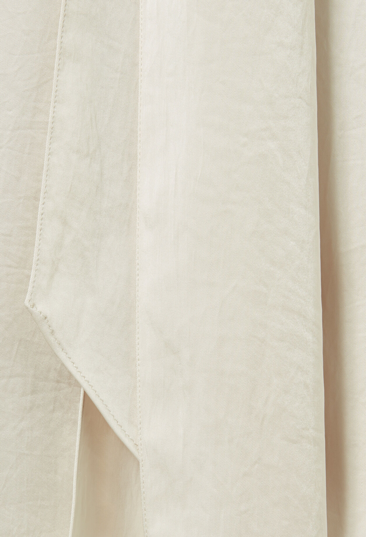 Flowing pussy-bow blouse