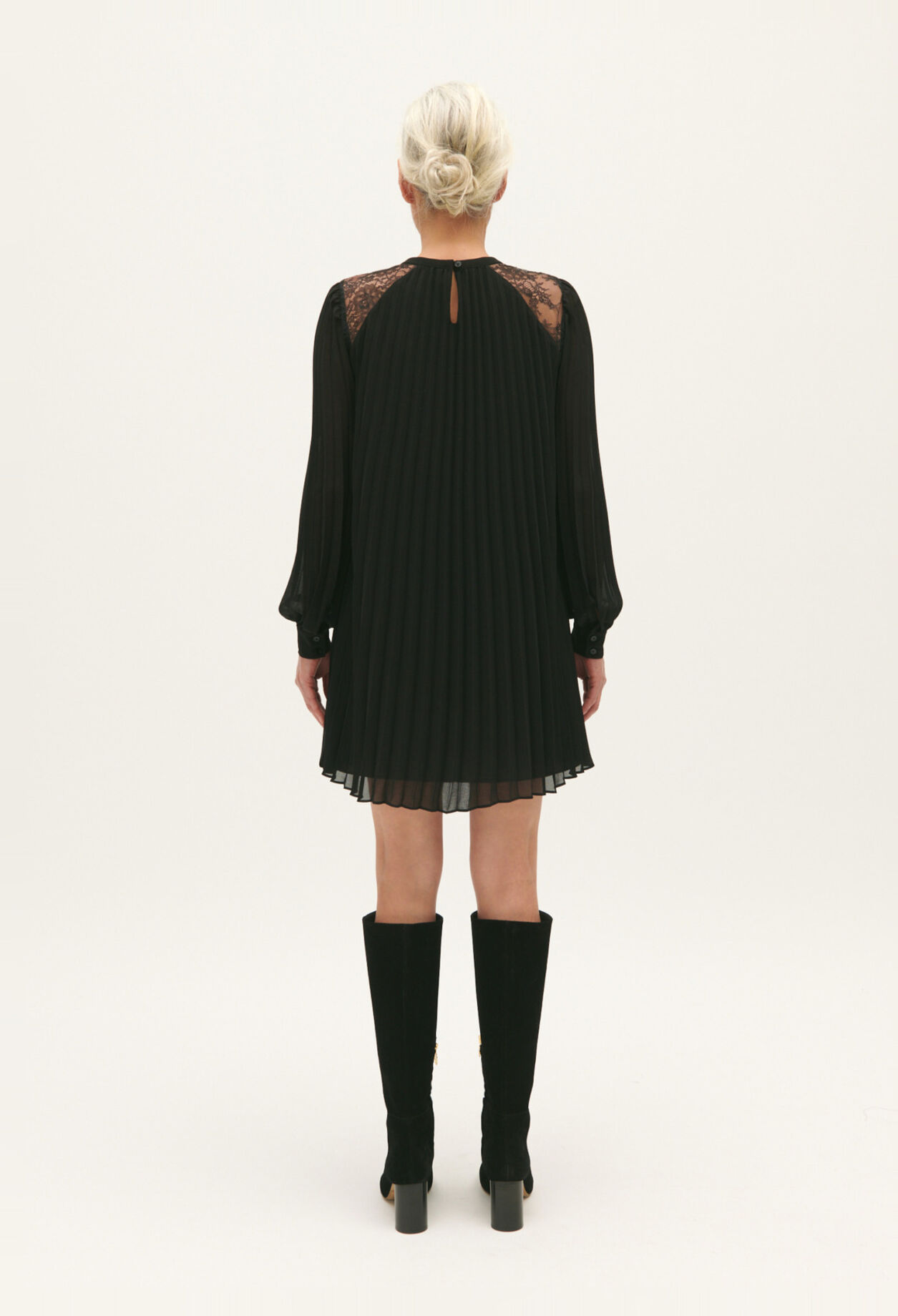 Short black pleated dress