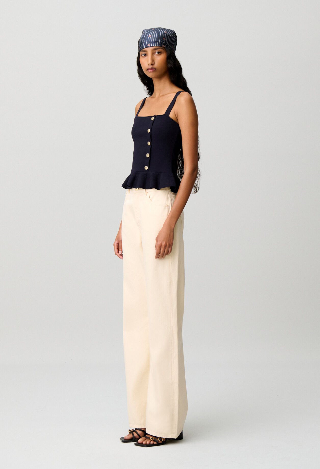 Ruffled knitted top