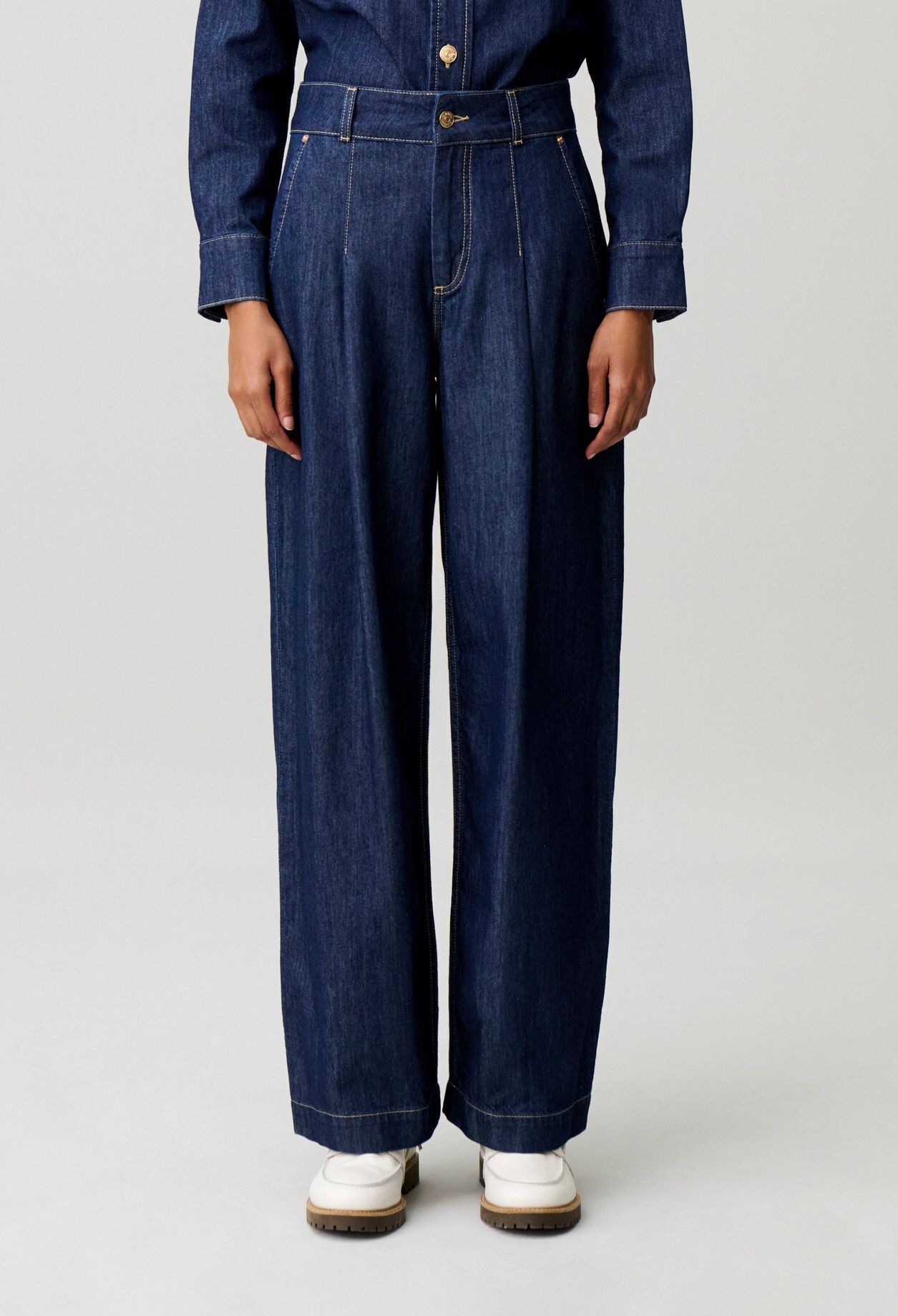 Straight soft denim jeans