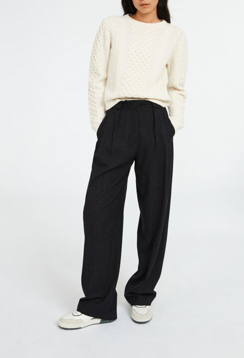 Wide tailored trousers