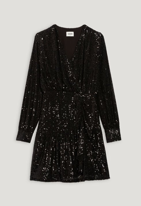 Short black dress with sequins