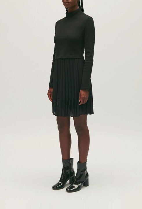 Twist short black pleated dress 