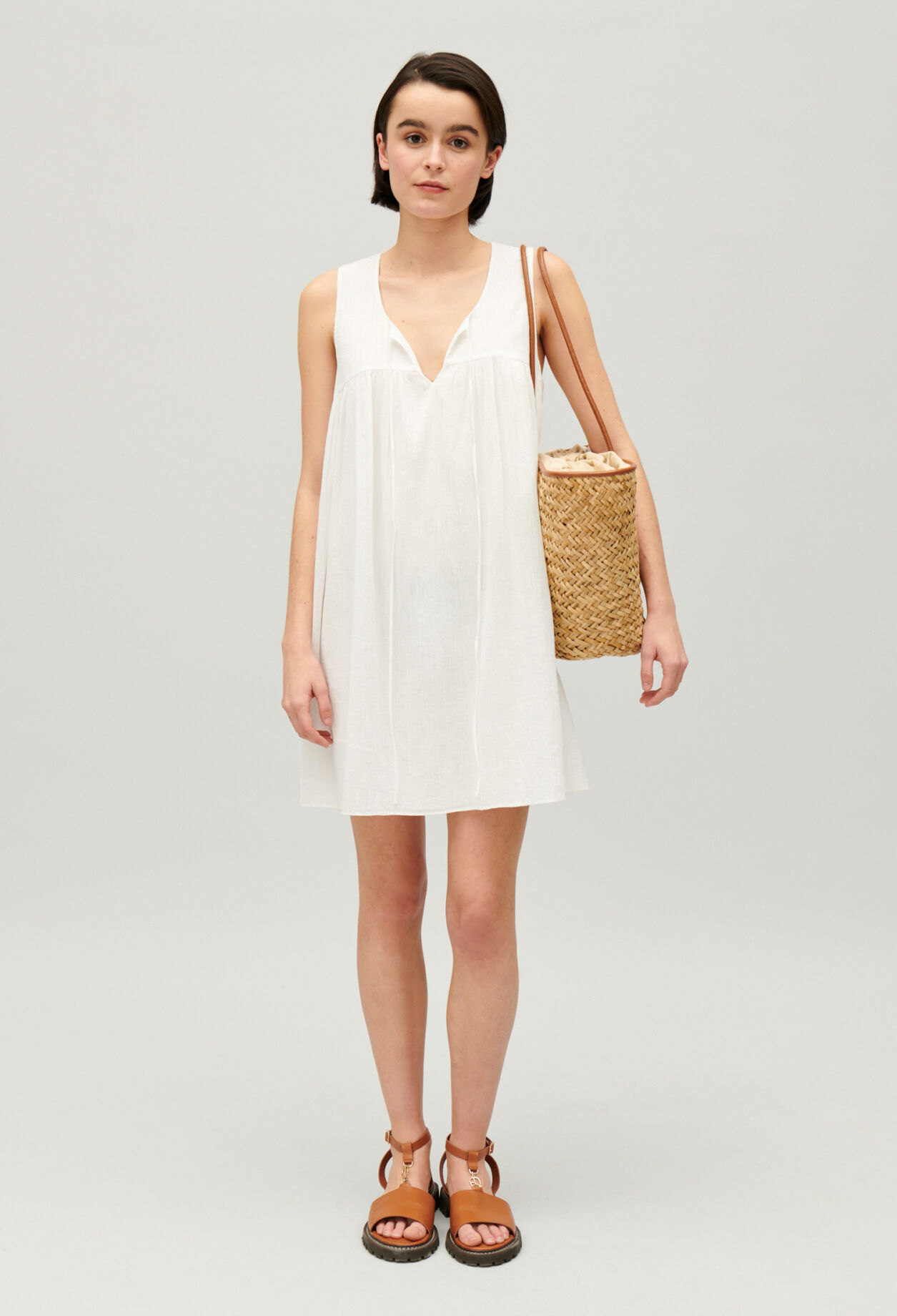 Ruched short cream dress