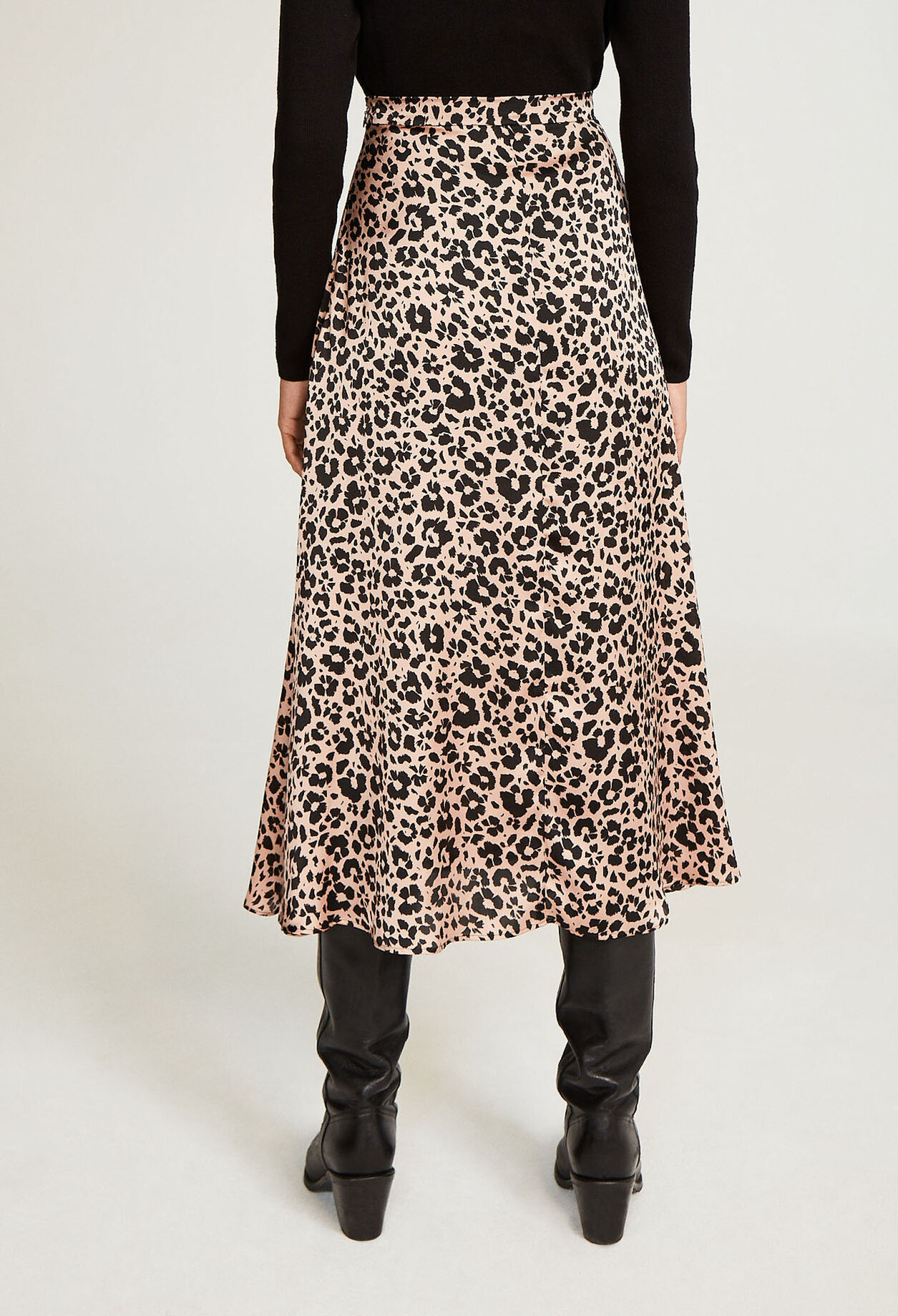 Midi leopard print skirt Midi leopard print skirt