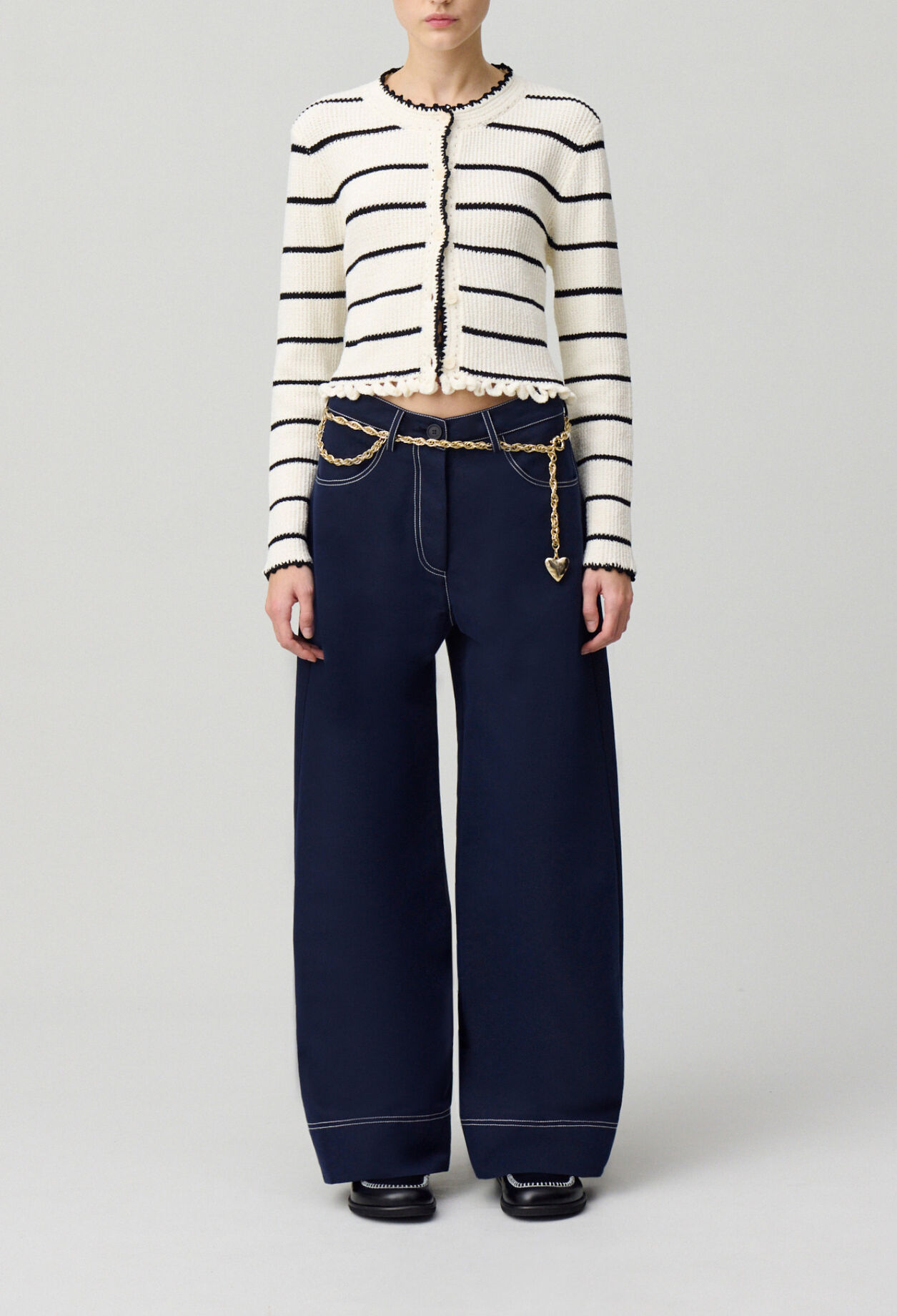 Wide-leg trousers with hems