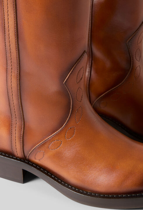 Smooth leather western boots