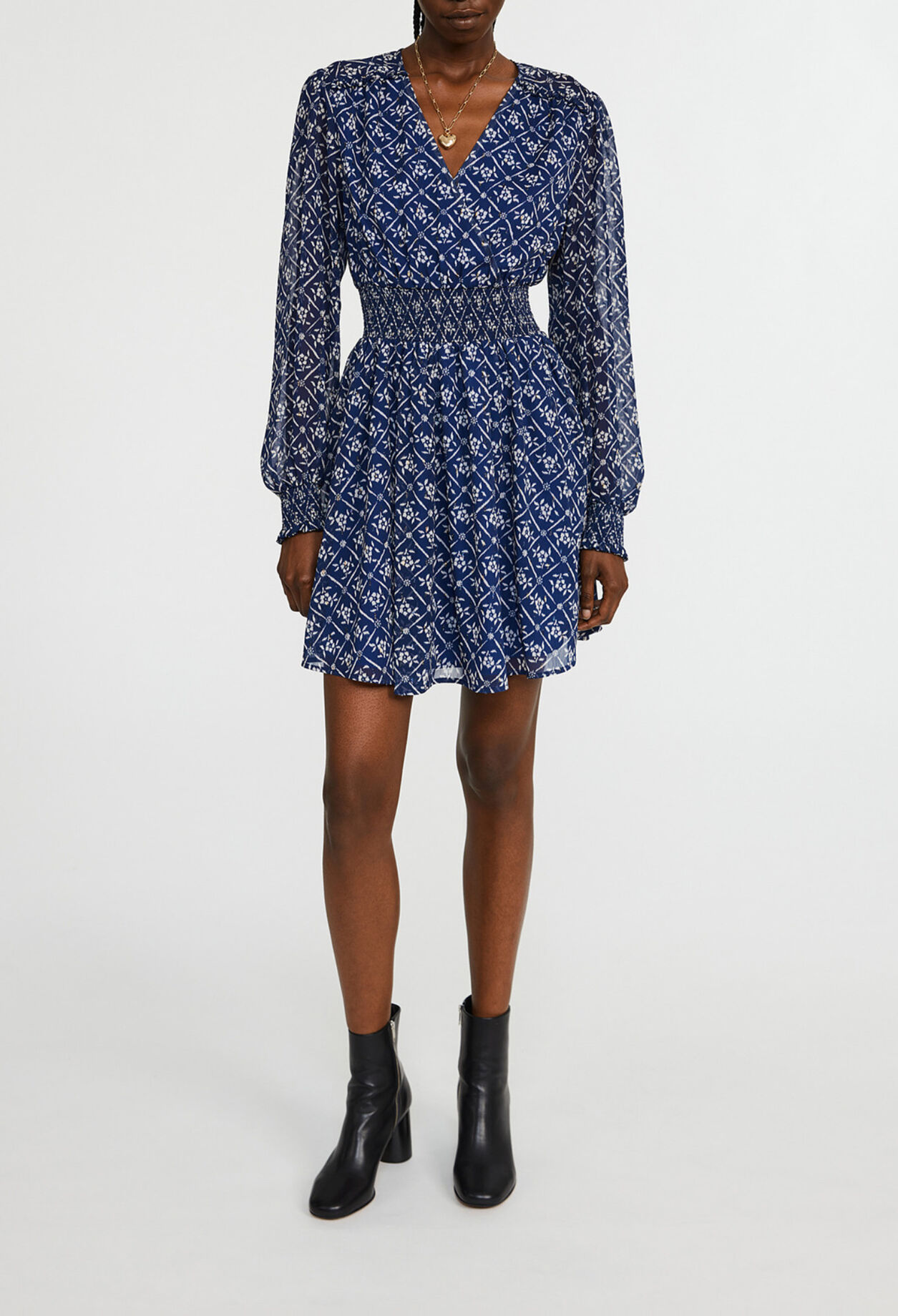 Robe courte à motif floral Robe courte à motif floral