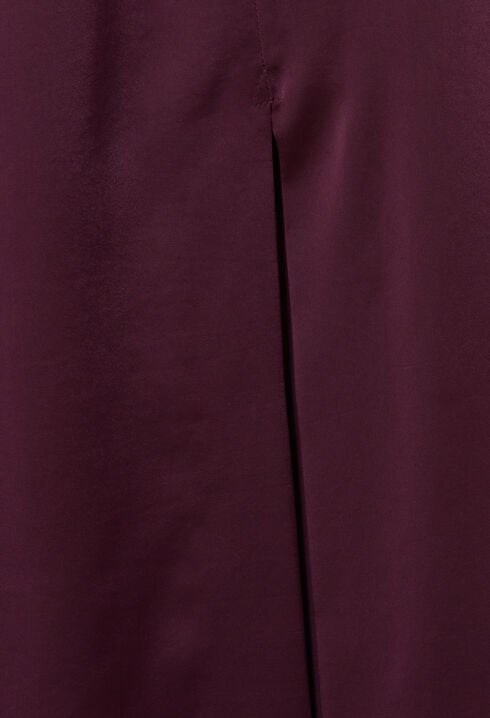 Flowy Pleated Maxi Skirt