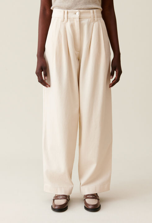Wide pleated denim trousers
