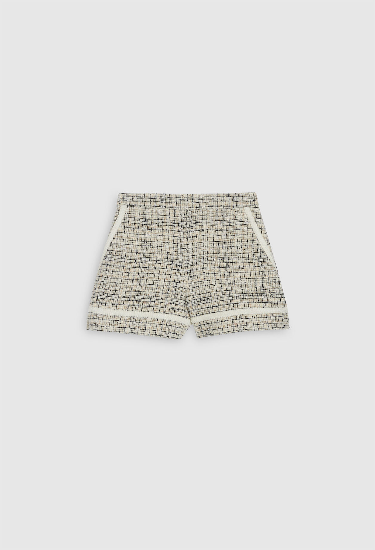 High-waisted shorts High-waisted shorts