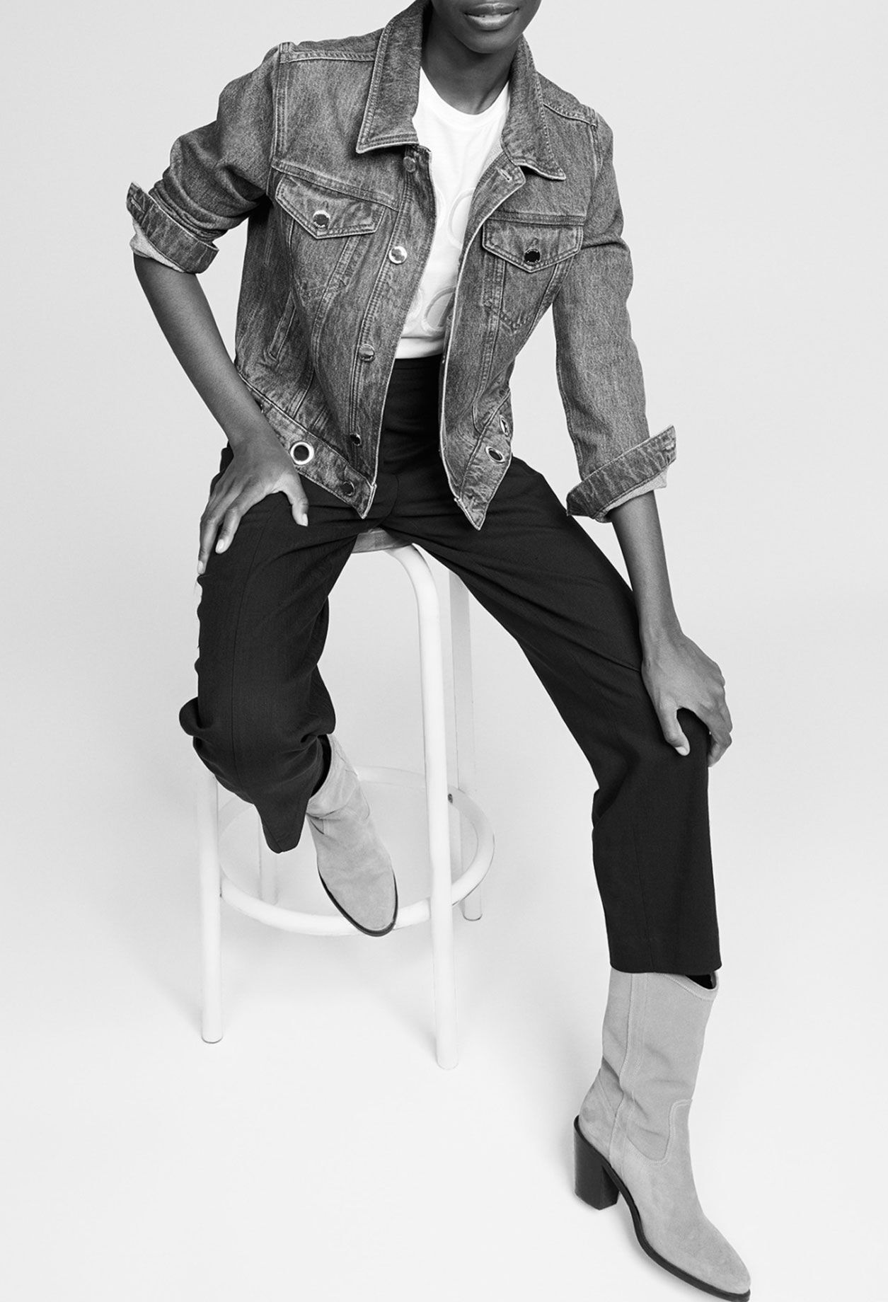 Straight fit trousers Straight fit trousers