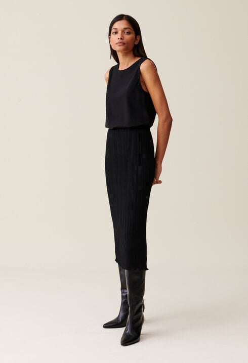 7/8 Dress with Round Neck