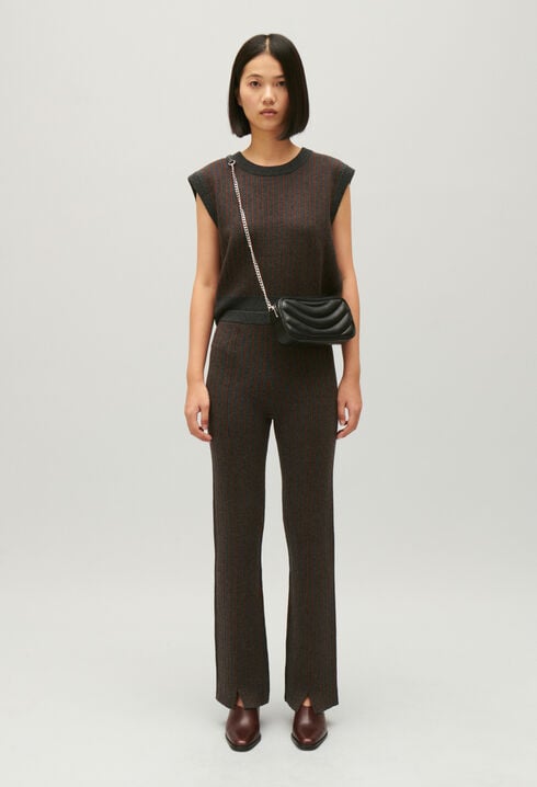 Sleeveless stripy knit jumper