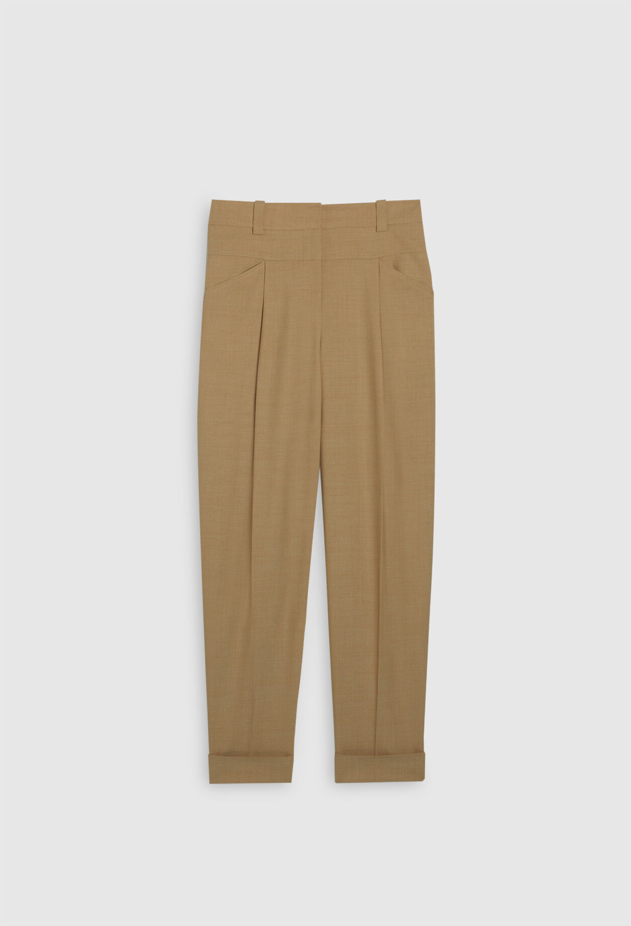 Trousers made from traceable wool