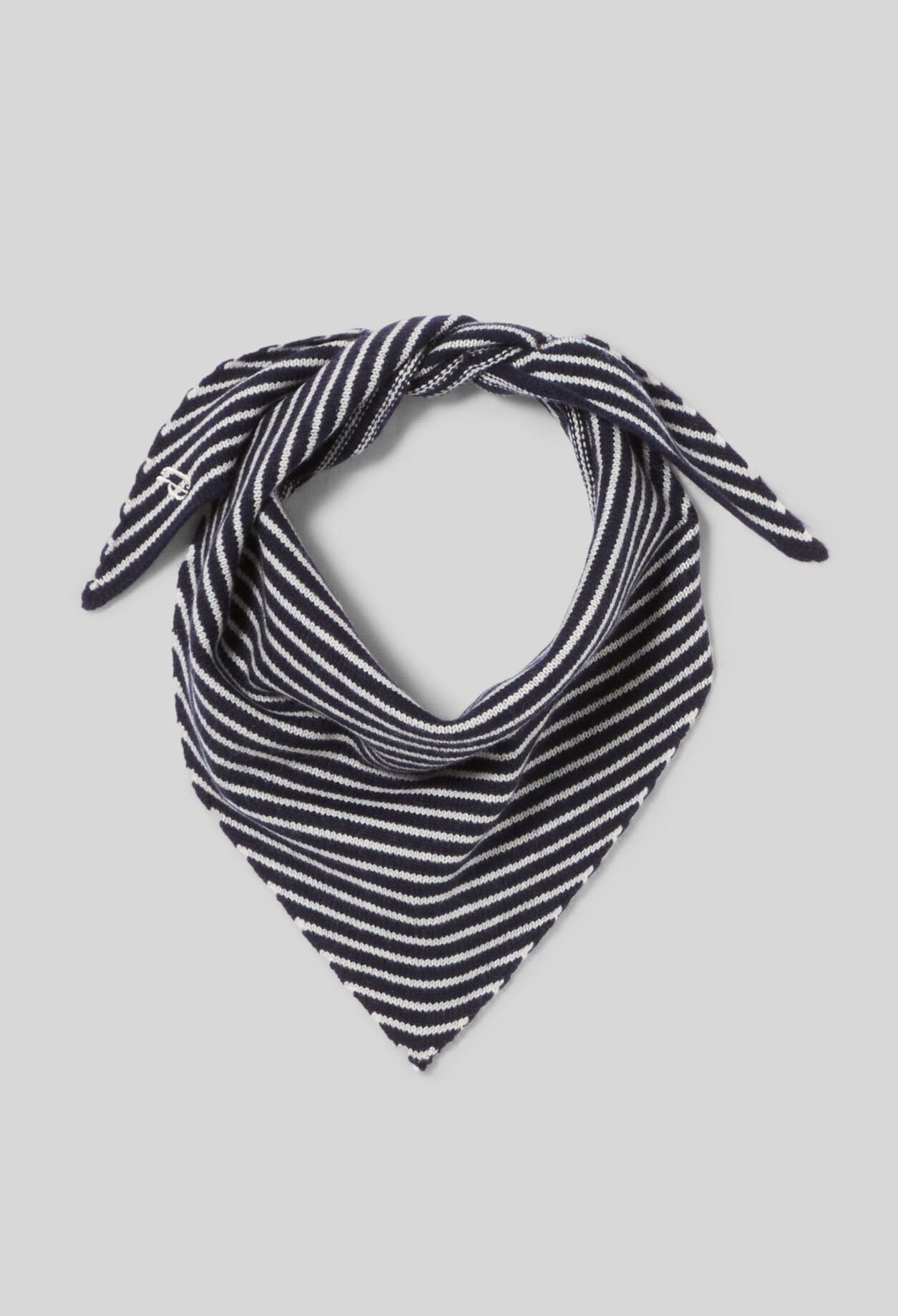 Wool and cashmere scarf Wool and cashmere scarf