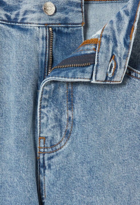 Wide-leg denim jeans