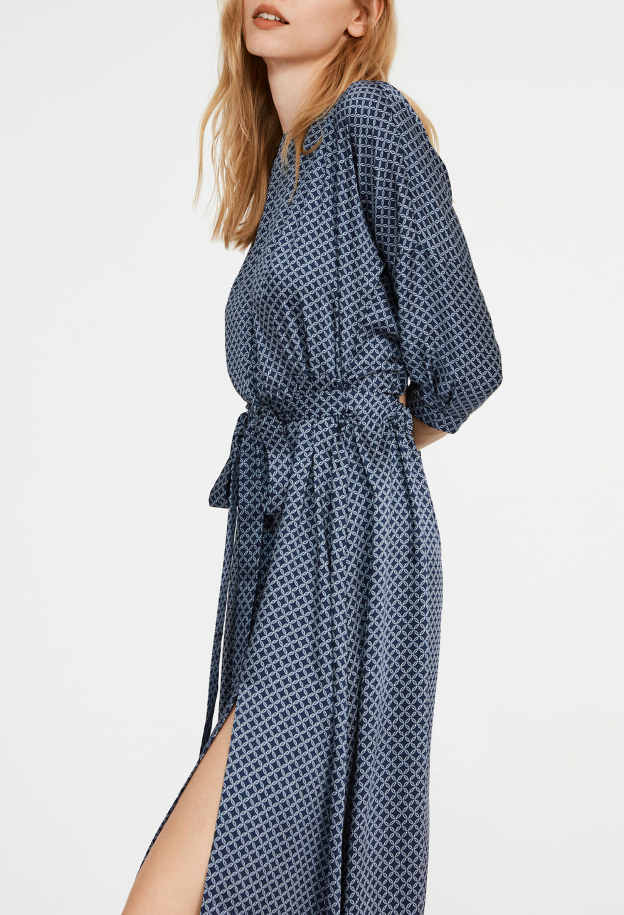 Long, patterned slit dress Long, patterned slit dress