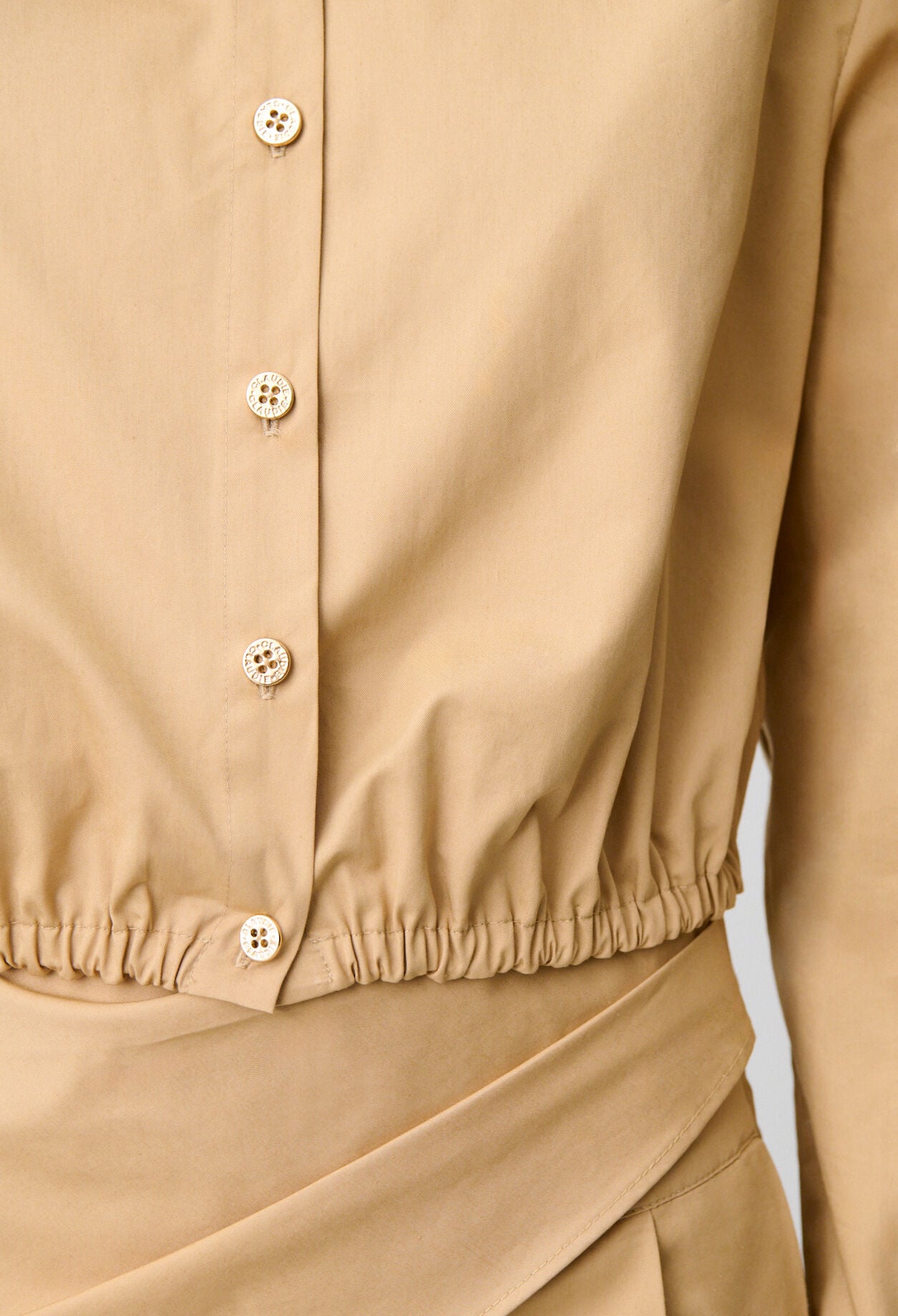 Cropped high neck shirt