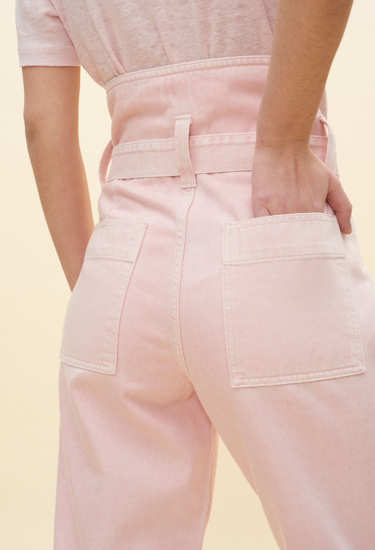 Belted mom jeans Belted mom jeans