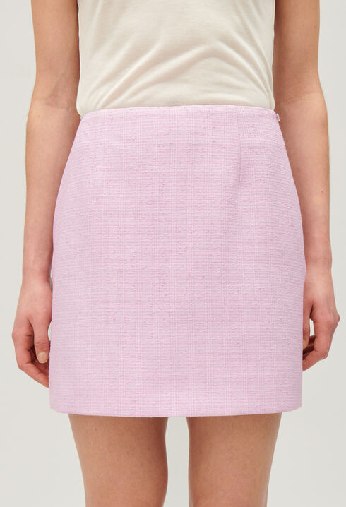 Short tweed skirt